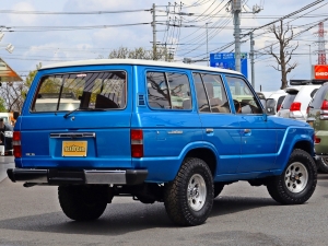 ランクル６０アウトドア　キャンプ　車中泊　レトロ　ランクル　６０