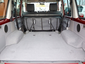 ランクル７０キャンプ　車中泊　アウトドア　レジャー　SUV