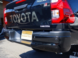 ハイラックスピックアップ　トラックアウトドア　GR　ハイラックス