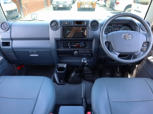 ランクル７０ARB　７０　バン　オーストラリア　ルーフラック　４WD