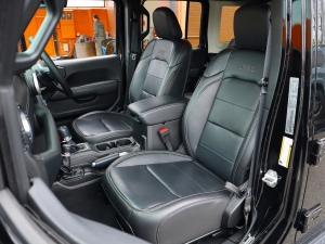 ＪＥＥＰラングラーＪＥＥＰ　アウトドア　キャンプ　ラングラー　アンリミ