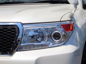 ランクル２００アウトドア　キャンプ　車中泊　ランクル　V8　