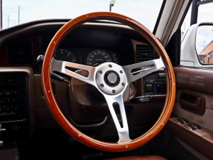 ランクル８０アウトドア　４WD　SUV　四駆