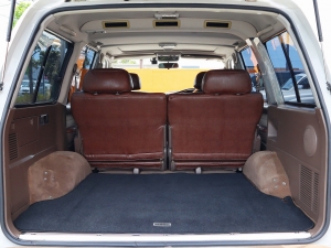 ランクル８０アウトドア　４WD　SUV　四駆