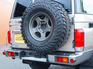 ランクル７０ランクル70　再販　MT　アウトドア　四駆　４WD