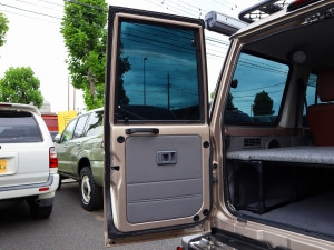 ランクル７０ランクル70　再販　MT　アウトドア　四駆　４WD