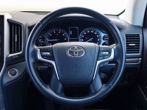 ランクル２００ランクル　200　パール　ＳＵＶ　四駆