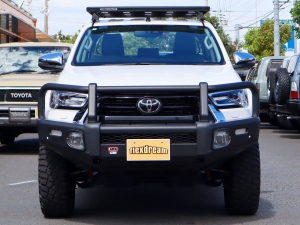 ハイラックスハイラックス　ピックアップ　ARB　ブルバー　ニトロチャージャー