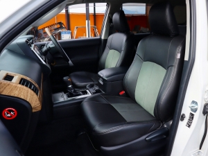 ランクルプラドキャンプ　アウトドア　レジャー　４ＷＤ　ＳＵＶ