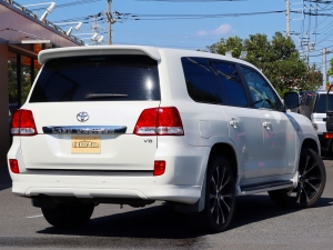 ランクル２００ランクル　２００　AX　パール　V8