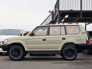 ランクルプラドアウトドア　キャンプ　車中泊　ランクル　プラド　95