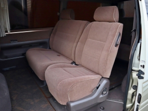 ハイエース100系アウトドア　キャンプ　車中泊　バンライフ　１BOX　ベッド　キャンピングカー