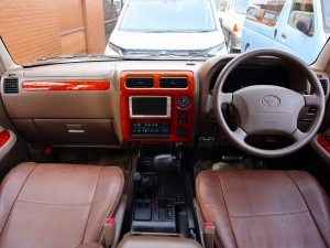 ランクルプラド95系キャンプ　アウトドア　レジャー　４ＷＤ　ＳＵＶ