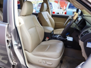 ランクルプラドキャンプ　アウトドア　レジャー　４ＷＤ　ＳＵＶ
