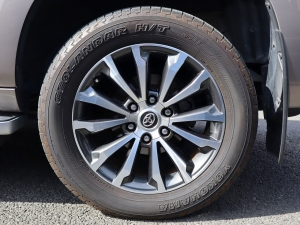 ランクルプラドキャンプ　アウトドア　レジャー　４ＷＤ　ＳＵＶ