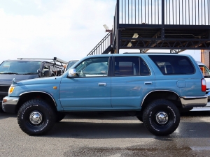ハイラックスサーフキャンプ　アウトドア　レジャー　４ＷＤ　ＳＵＶ