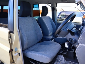 ランクル７０キャンプ　アウトドア　レジャー　４ＷＤ　ＳＵＶ