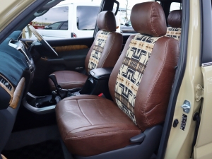 ランクルプラドキャンプ　アウトドア　レジャー　４ＷＤ　ＳＵＶ