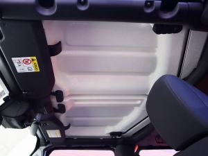 ＪＥＥＰラングラーキャンプ　アウトドア　レジャー　４ＷＤ　ＳＵＶ
