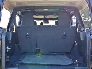 ＪＥＥＰラングラーキャンプ　アウトドア　レジャー　４ＷＤ　ＳＵＶ