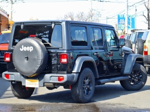 ＪＥＥＰラングラーキャンプ　アウトドア　レジャー　４ＷＤ　ＳＵＶ