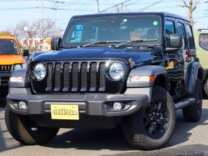 ＪＥＥＰラングラーキャンプ　アウトドア　レジャー　４ＷＤ　ＳＵＶ