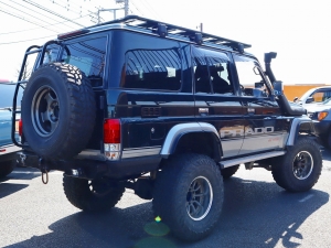 ランクルプラドキャンプ　アウトドア　レジャー　４ＷＤ　ＳＵＶ