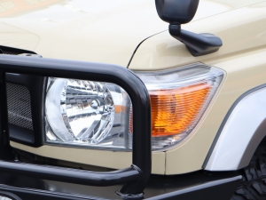 ランクル７０キャンプ　アウトドア　レジャー　４ＷＤ　ＳＵＶ