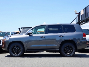 ランクル２００キャンプ　アウトドア　レジャー　４ＷＤ　ＳＵＶ