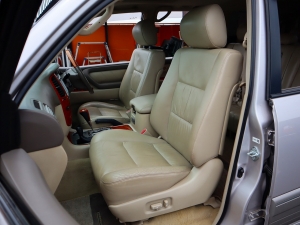ランクル１００キャンプ　アウトドア　レジャー　４ＷＤ　ＳＵＶ