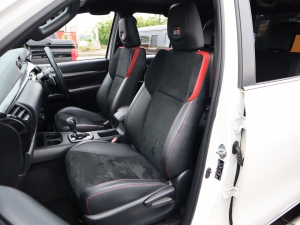 ハイラックスキャンプ　アウトドア　レジャー　４ＷＤ　ＳＵＶ