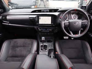 ハイラックスキャンプ　アウトドア　レジャー　４ＷＤ　ＳＵＶ
