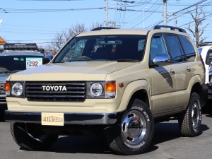 ランクルプラドキャンプ　アウトドア　レジャー　４ＷＤ　ＳＵＶ