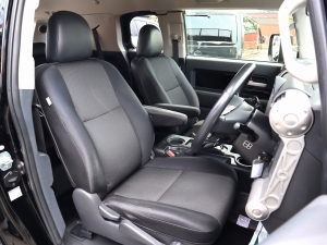 ＦＪクルーザーリフトアップ　SUV　アウトドア