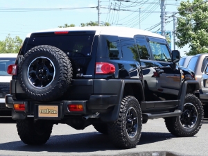 ＦＪクルーザーリフトアップ　SUV　アウトドア