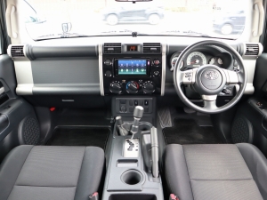 ＦＪクルーザーリフトアップ　SUV　アウトドア