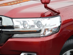 ランクル２００キャンプ　アウトドア　レジャー　４ＷＤ　ＳＵＶ
