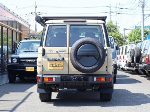 ランクル７０キャンプ　アウトドア　SUV