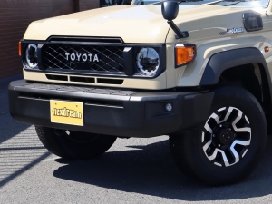 ランクル７０キャンプ　アウトドア　SUV