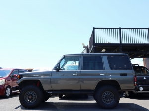 ランクル７０キャンプ　アウトドア　レジャー　４ＷＤ　ＳＵＶ