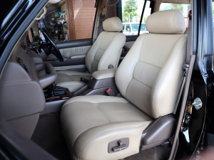 ランクル８０キャンプ　アウトドア　レジャー　４ＷＤ　ＳＵＶ