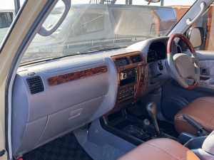 ランクルプラド95系キャンプ　アウトドア　レジャー　４ＷＤ　ＳＵＶ