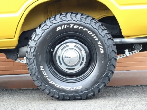 ランクル６０旧車　丸目フェイス