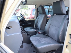 ランクル７０キャンプ　アウトドア　レジャー　４ＷＤ　ＳＵＶ