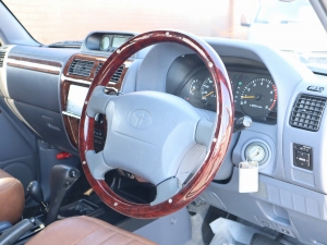 ランクルプラドキャンプ　アウトドア　レジャー　４ＷＤ　ＳＵＶ
