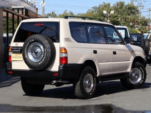ランクルプラドキャンプ　アウトドア　レジャー　４ＷＤ　ＳＵＶ