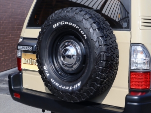 ランクルプラドキャンプ　アウトドア　レジャー　４ＷＤ　ＳＵＶ