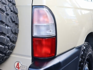 ランクルプラドキャンプ　アウトドア　レジャー　４ＷＤ　ＳＵＶ