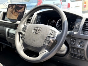 ハイエースワゴンキャンプ　アウトドア　レジャー　2ＷＤ　ＳＵＶ