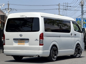 ハイエースワゴンキャンプ　アウトドア　レジャー　2ＷＤ　ＳＵＶ